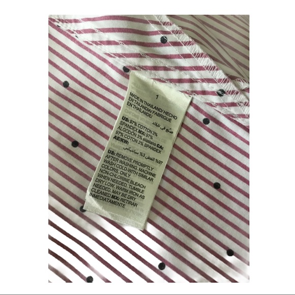 Chico’s Classic Red Striped High Low No Iron Tunic with Black Dots Size 1 NWOT - Picture 7 of 8